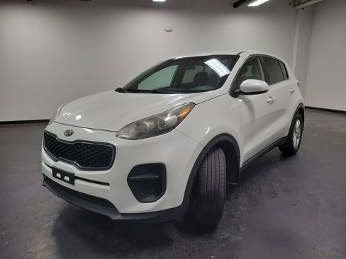 Used 2019 Kia Sportage LX image 5