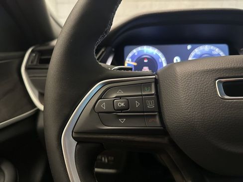 New 2026 Jeep Grand Cherokee Altitude AWD/4WD image 31