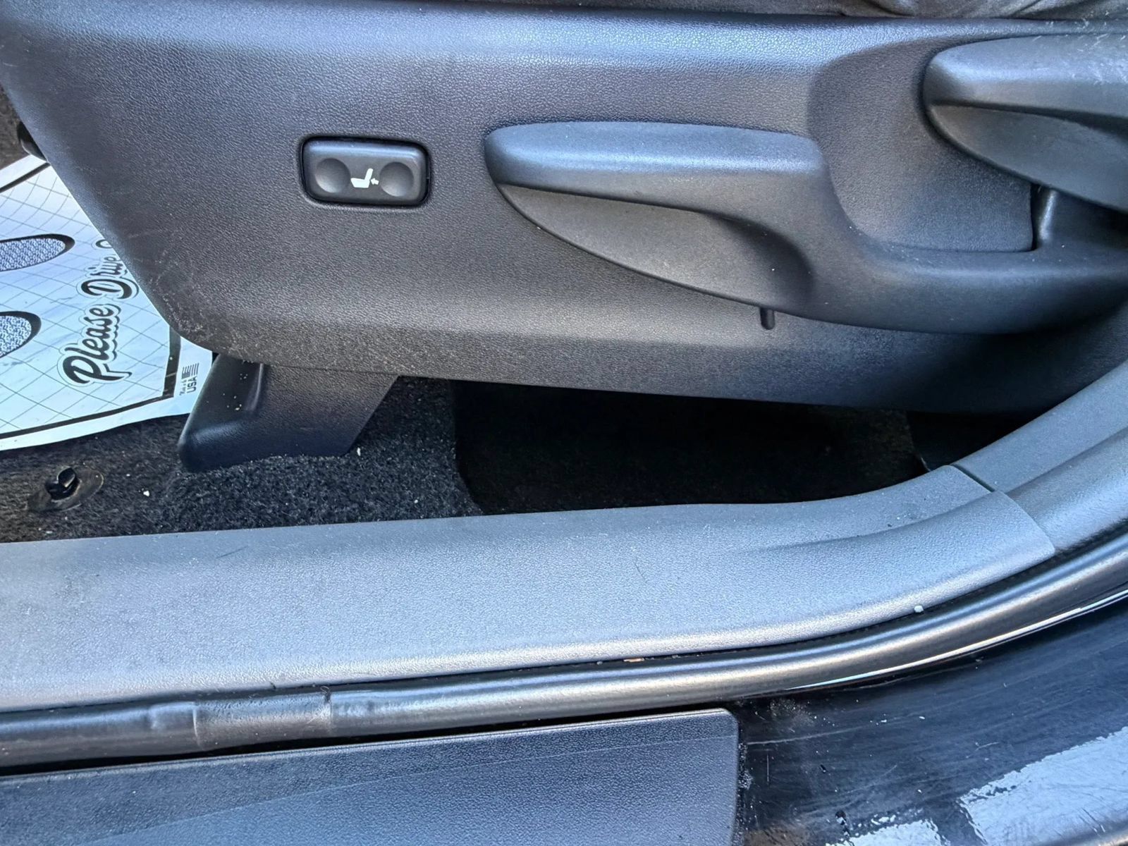 Used 2014 Toyota Prius V Two FWD image 18
