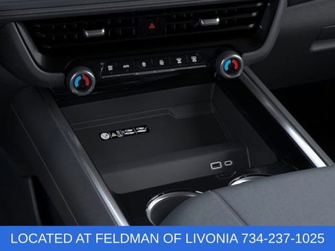 New 2025 Chevrolet Suburban Premier image 23