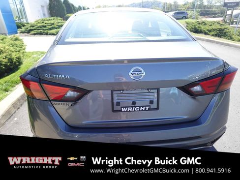 Used 2022 Nissan Altima 2.5 S image 4