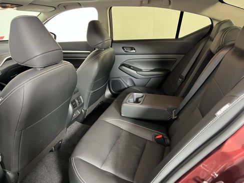 Used 2024 Nissan Altima 2.5 SL image 27