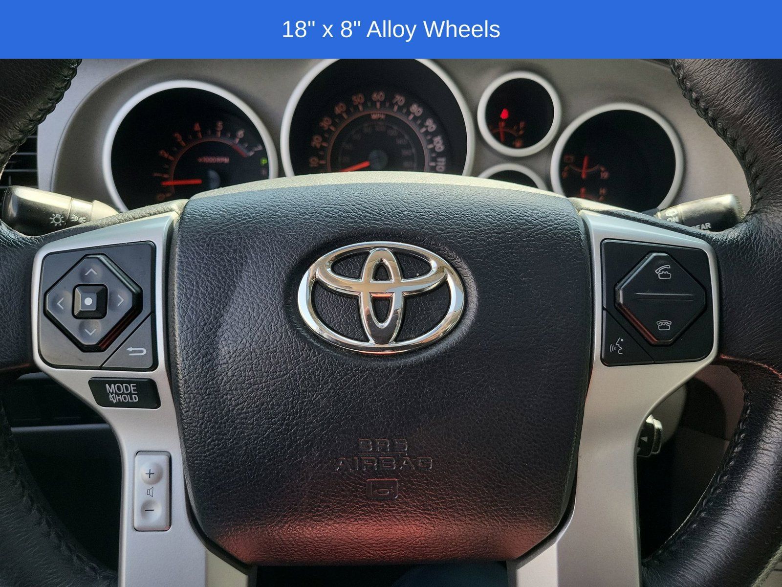 Used 2017 Toyota Sequoia SR5 w/ Premium Package RWD image 12