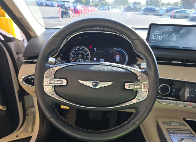 Used 2023 Genesis GV70 2.5T w/ Advanced Package AWD/4WD image 7