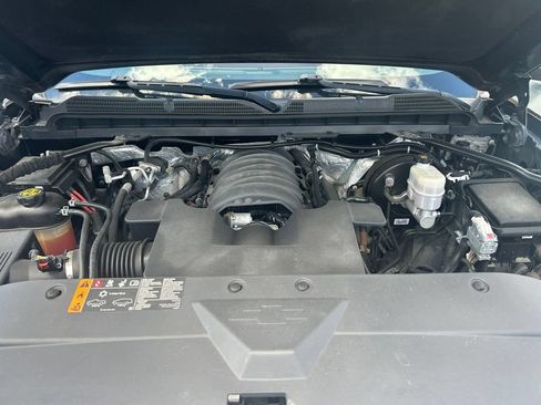Used 2018 Chevrolet Silverado 1500 High Country AWD/4WD image 15