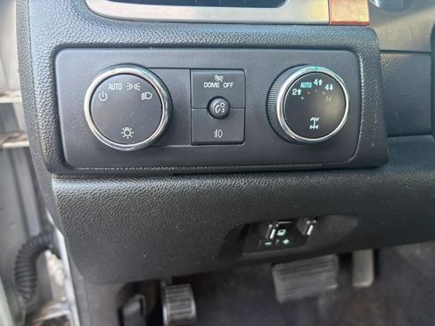 Used 2010 Chevrolet Silverado 1500 LTZ w/ Convenience Package image 14