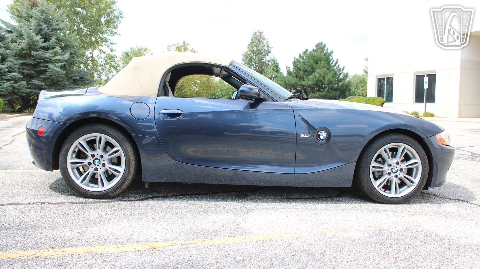 Used 2004 BMW Z4 3.0i RWD image 32