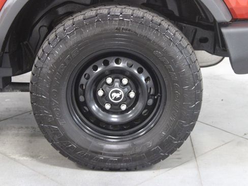 Used 2023 Ford Bronco 4-Door image 8