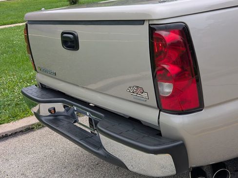 Used 2005 Chevrolet Silverado 1500 LS w/ Light Duty Power Package RWD image 36