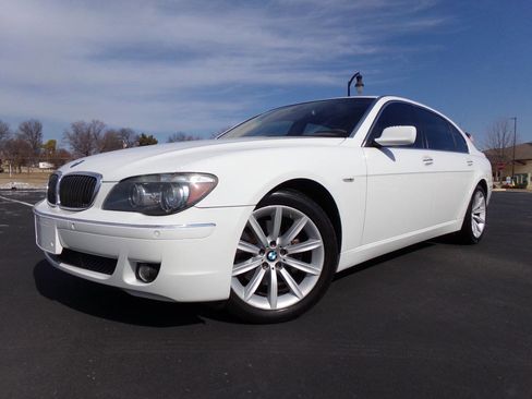 Used 2008 BMW 750Li 750Li 4dr Sedan image 2
