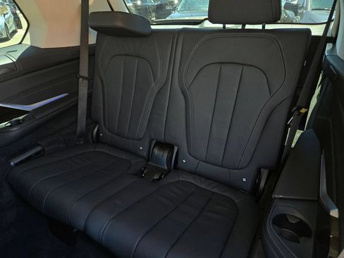 Used 2021 BMW X7 xDrive40i AWD/4WD image 15