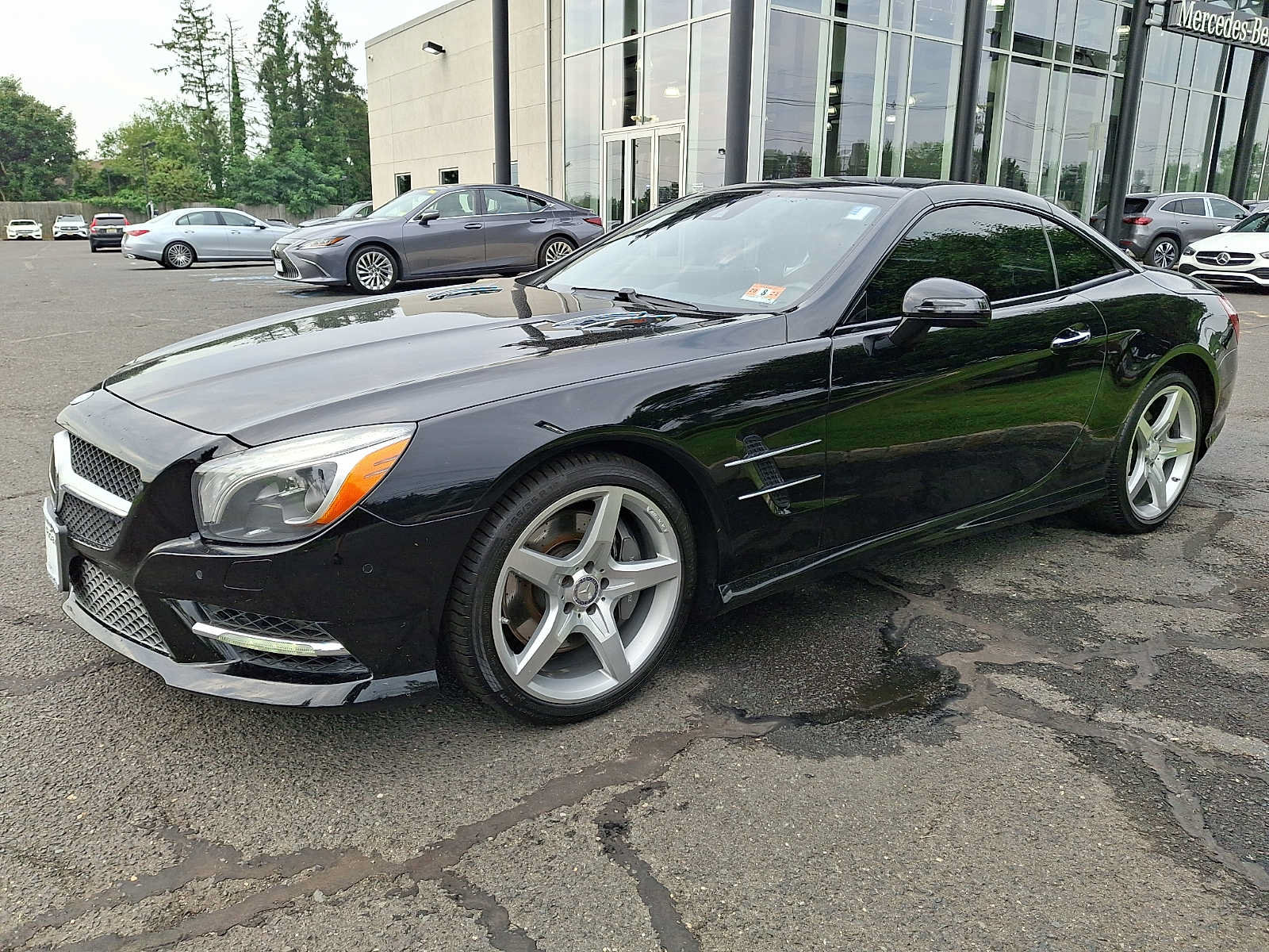 Used 2014 Mercedes-Benz SL 550 image 32
