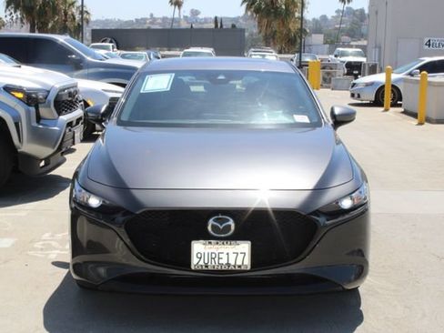 Used 2022 MAZDA MAZDA3 s FWD image 2