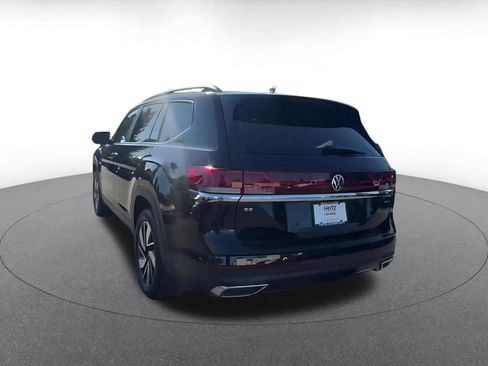 Used 2026 Volkswagen Atlas SE AWD/4WD image 9