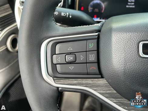 Certified 2022 Jeep Wagoneer Series III w/ Premium Group I AWD/4WD image 30
