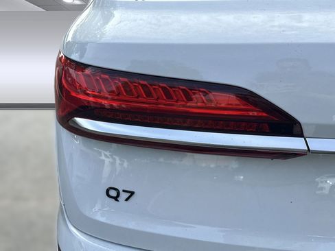 New 2025 Audi Q7 3.0T Premium Plus AWD/4WD image 13