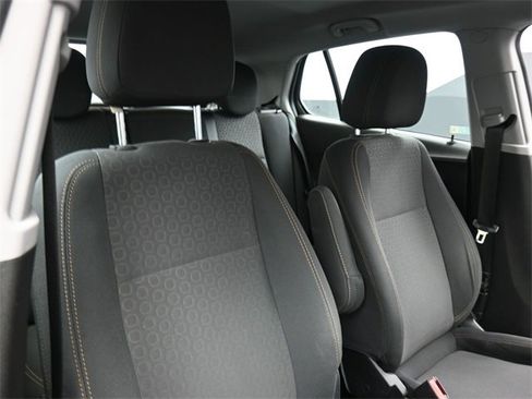 Used 2019 Chevrolet Trax LS image 27