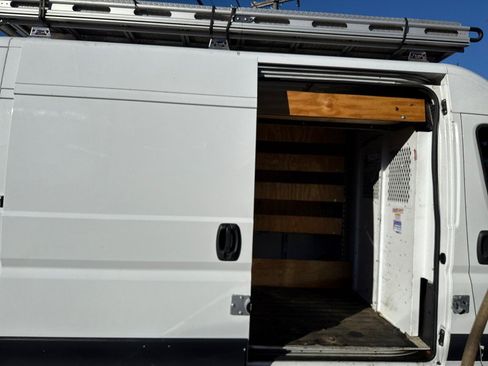 Used 2016 RAM ProMaster 2500 image 27