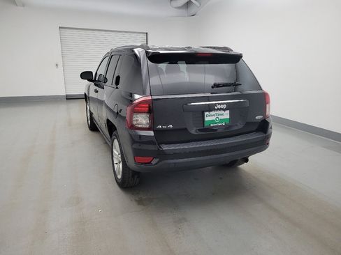 Used 2016 Jeep Compass Latitude AWD/4WD image 6