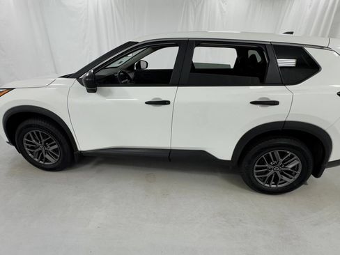 Certified 2023 Nissan Rogue S AWD/4WD image 6
