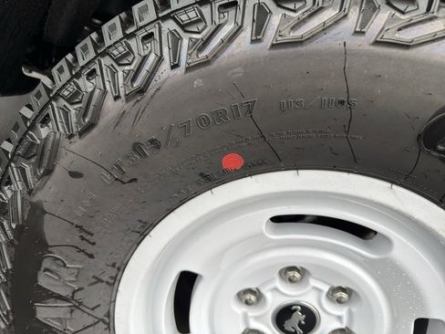 New 2026 Ford Bronco Heritage Edition AWD/4WD image 13