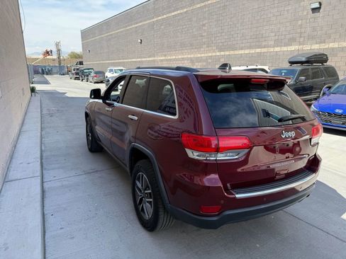 Used 2019 Jeep Grand Cherokee Limited image 7