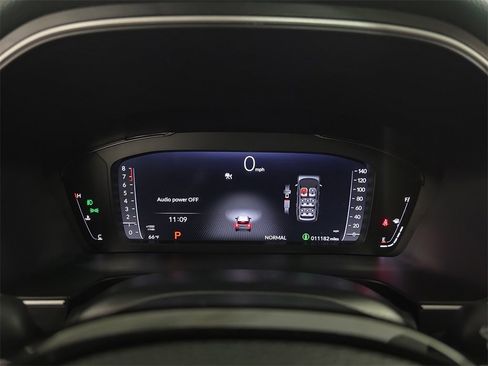 Certified 2025 Honda Pilot Black Edition image 11