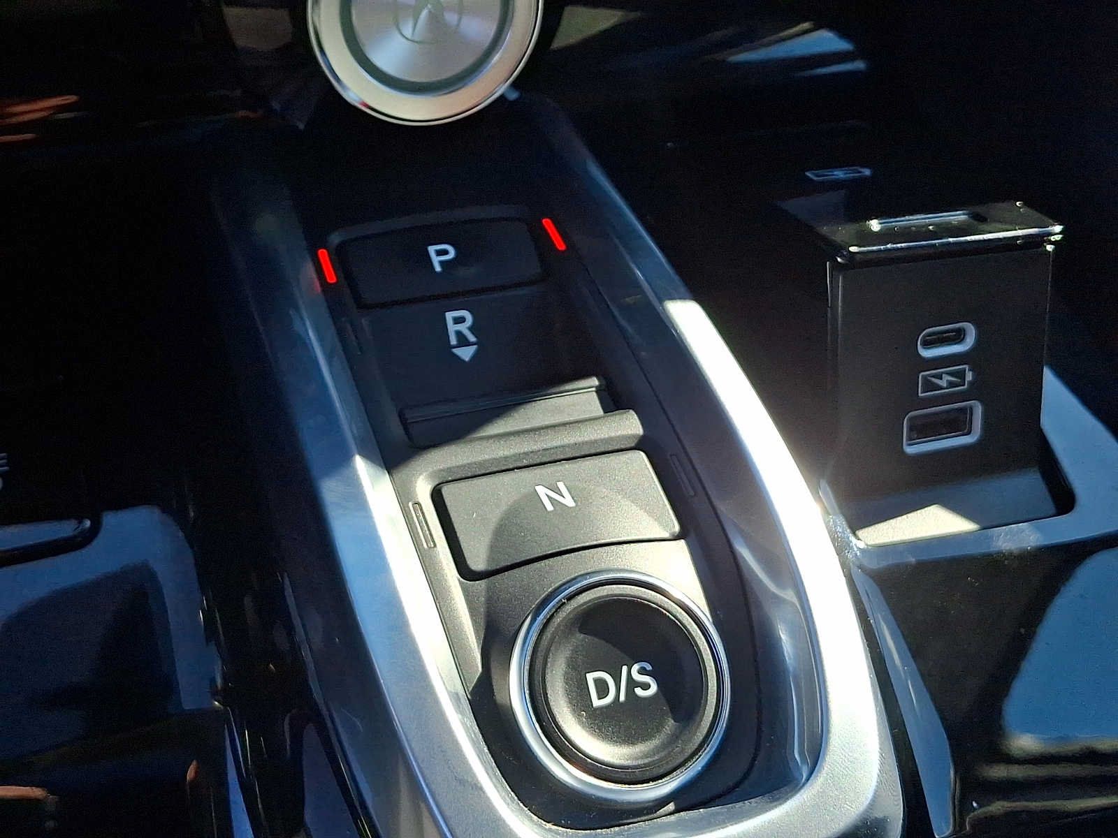 Used 2024 Acura MDX w/ Technology Package AWD/4WD image 16