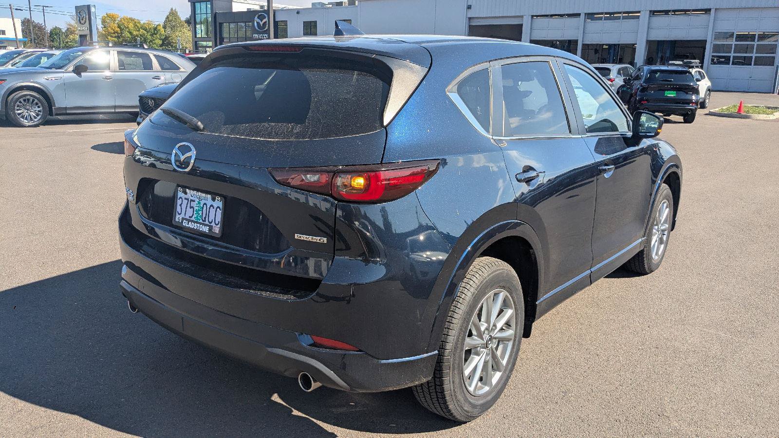 Used 2024 MAZDA CX-5 AWD 2.5 S w/ Select Package image 5