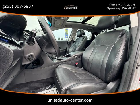 Used 2012 Hyundai Azera w/ Technology Pkg image 7