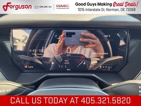 New 2027 GMC Acadia Elevation FWD image 24