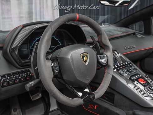 Used 2016 Lamborghini Aventador LP 750-4 Superveloce image 10