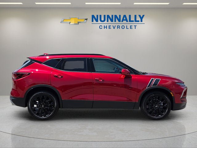 New 2026 Chevrolet Blazer LT w/ LPO, Black Sport Package AWD/4WD image 6