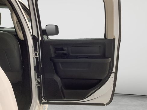 Used 2018 RAM 1500 Tradesman w/ Popular Equipment Group AWD/4WD image 18