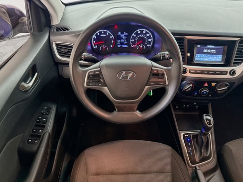 Used 2019 Hyundai Accent SE FWD image 16