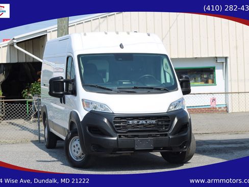 Used 2023 RAM ProMaster 2500 FWD image 1