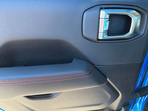 New 2026 Jeep Wrangler Unlimited Rubicon w/ Technology Group image 14