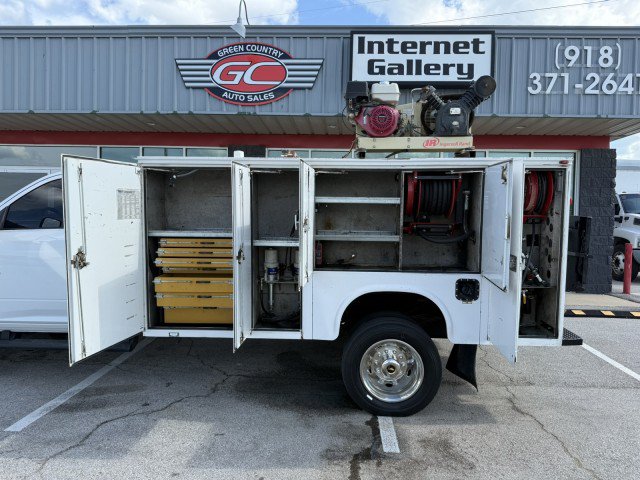 Used 2018 RAM 5500 Tradesman w/ Payload Upgrade Package RWD image 13