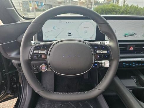New 2025 Hyundai Ioniq 6 SEL AWD/4WD image 16
