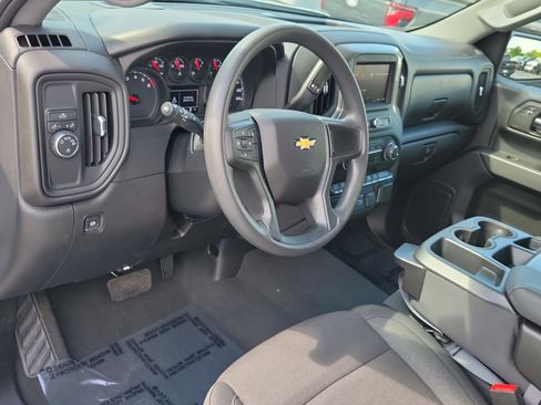 Used 2026 Chevrolet Silverado 1500 Custom w/ Turbomax Blackout Package RWD image 22