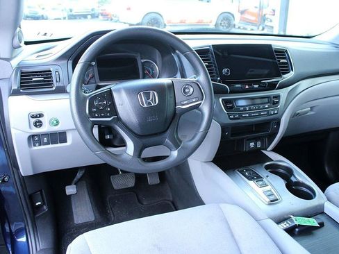 Used 2021 Honda Pilot EX image 19