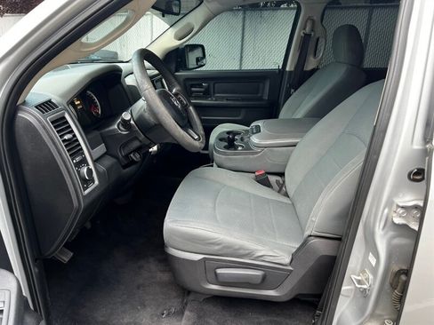 Used 2016 RAM 1500 ST w/ SXT Appearance Group AWD/4WD image 14