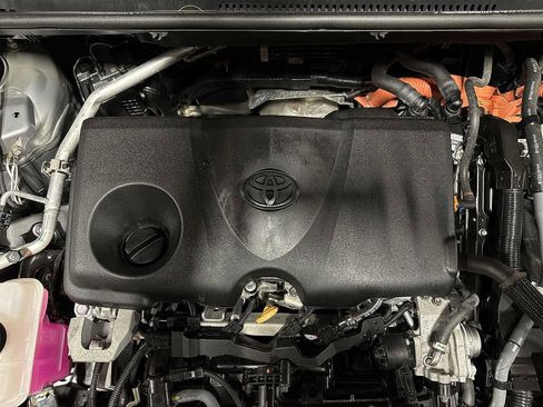 Certified 2024 Toyota RAV4 XLE Premium image 12