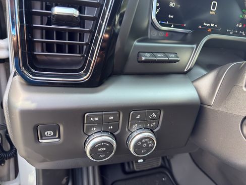 New 2026 GMC Sierra 1500 AT4 w/ AT4 Premium Package image 22