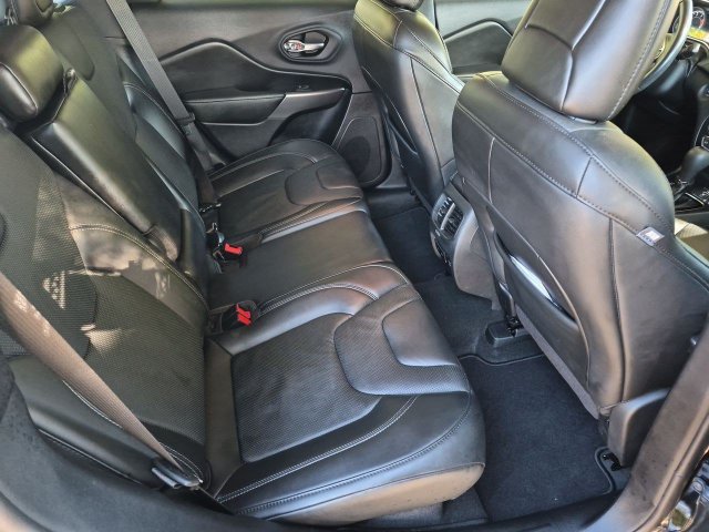Used 2020 Jeep Cherokee Limited AWD/4WD image 24