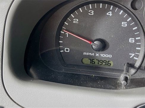 Used 2011 Ford Ranger XLT image 13