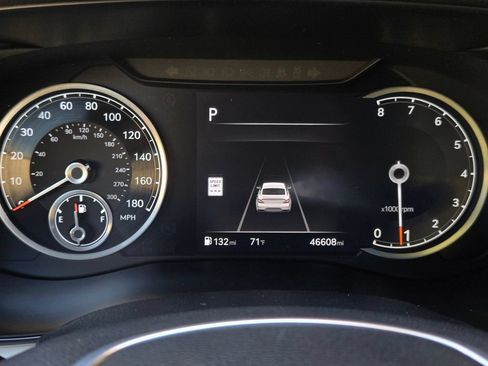 Used 2025 Genesis G70 2.5T AWD/4WD image 27