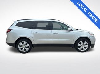 Used 2017 Chevrolet Traverse LT w/ Style and Technology Package FWD video 2