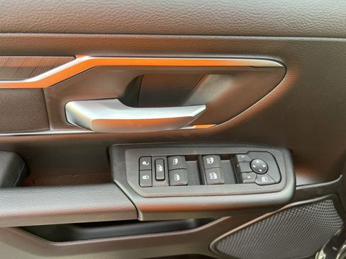New 2026 RAM 1500 4x4 Crew Cab image 15