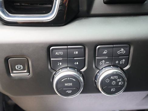 Certified 2024 GMC Sierra 3500 Denali w/ Denali Reserve Package AWD/4WD image 13